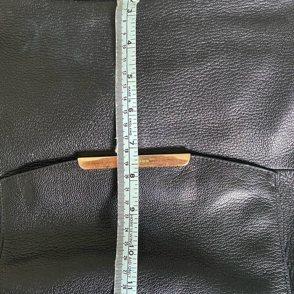 Marc Fisher handbag - Picture 7 of 7